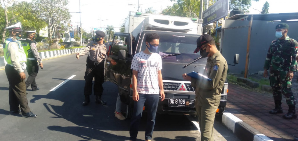 Selasa, 24 Agustus 2021 - Giat Penegakan Prokes untuk Pengendalian Penyebaran Covid-19